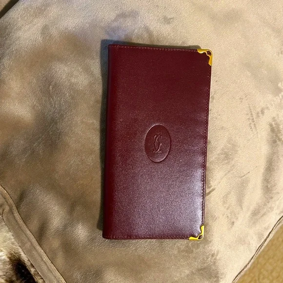 Cartier Bordeaux Leather Bifold Long Wallet - Amazing Condition! - Picture 8 of 8